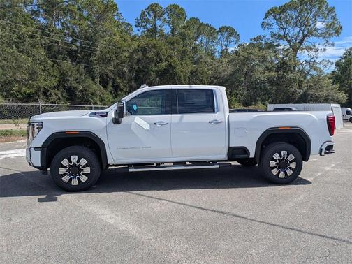 2025 GMC Sierra 2500 Denali