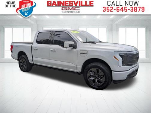2023 Ford F-150 Lightning LARIAT