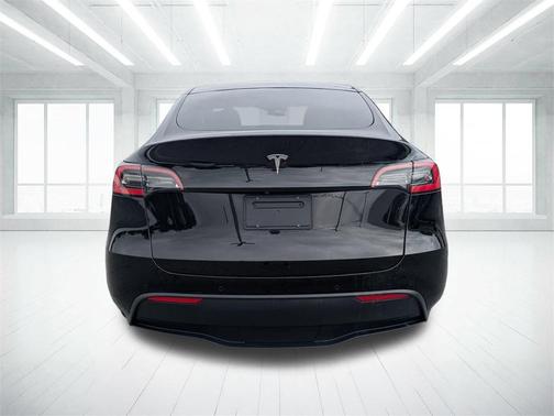 2021 Tesla Model Y Standard Range