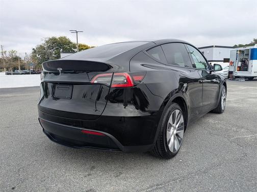 2021 Tesla Model Y Standard Range