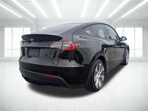 2021 Tesla Model Y Standard Range