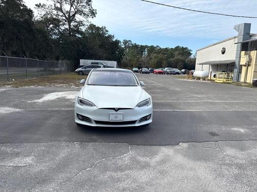 2019 Tesla Model S Performance