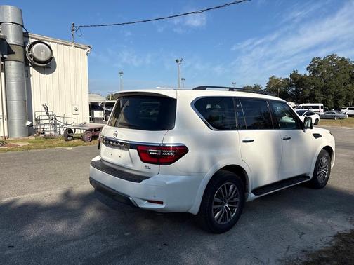 2023 Nissan Armada SL