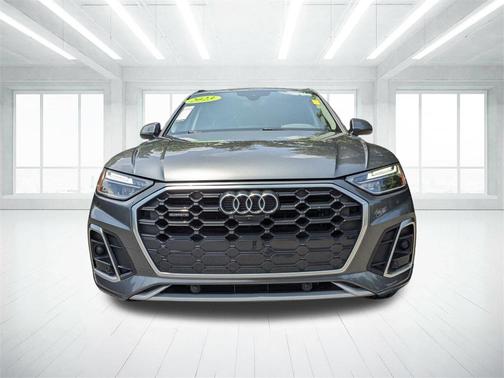 2023 Audi Q5 45 S line Premium Plus
