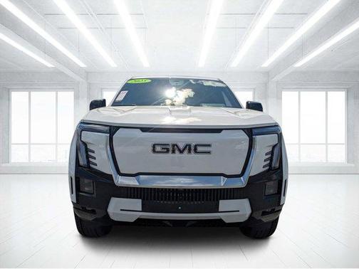 2025 GMC Sierra EV Denali