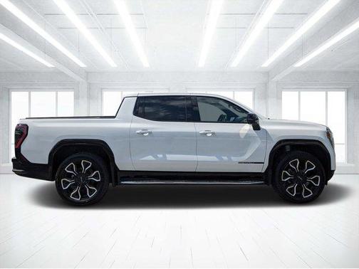 2025 GMC Sierra EV Denali