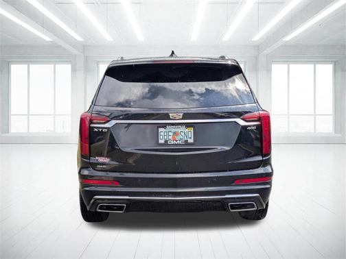 2023 Cadillac XT6 Premium Luxury AWD