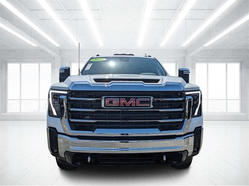 2025 GMC Sierra 2500 SLT