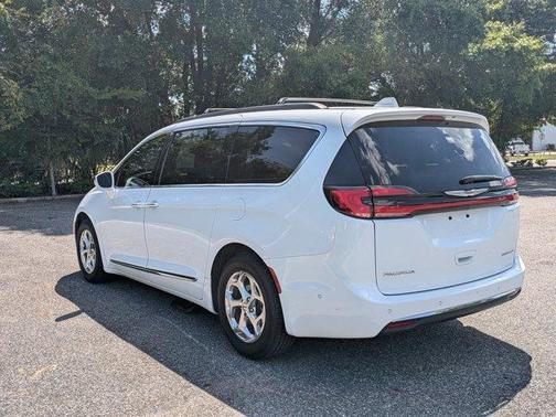 2022 Chrysler Pacifica Limited