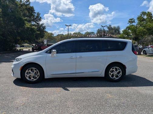 2022 Chrysler Pacifica Limited