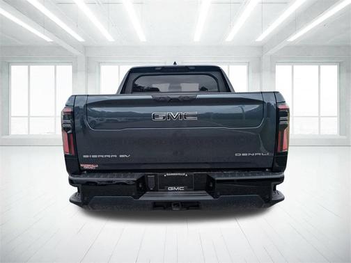 2025 GMC Sierra EV Denali