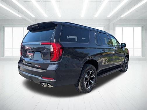2025 GMC Yukon XL AT4