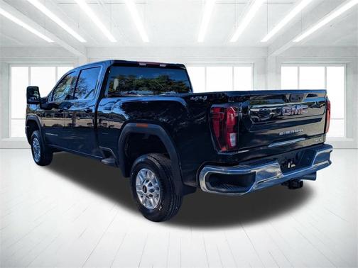 2026 GMC Sierra 2500 SLE