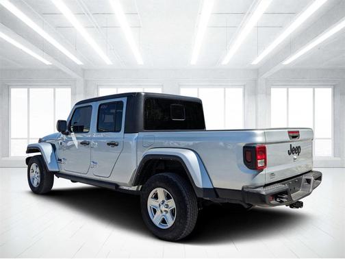 2022 Jeep Gladiator Sport