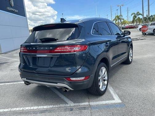 2019 Lincoln MKC Select