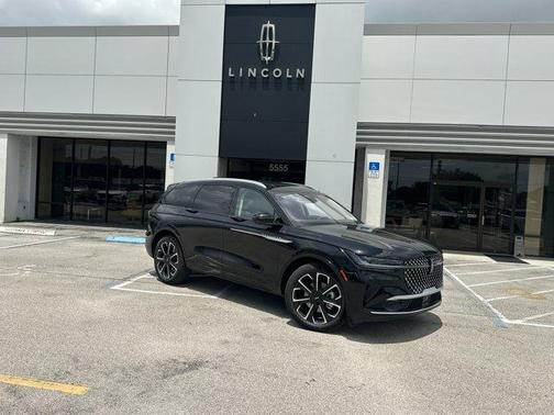 2025 Lincoln Nautilus Reserve