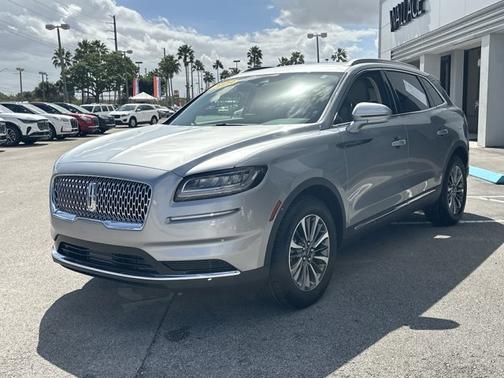 2023 Lincoln Nautilus STANDARD