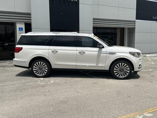 2018 Lincoln Navigator L Reserve
