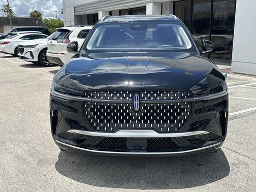 2025 Lincoln Nautilus Reserve