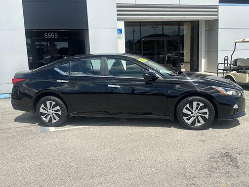2020 Nissan Altima 2.5 S