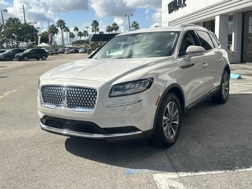 2023 Lincoln Nautilus STANDARD