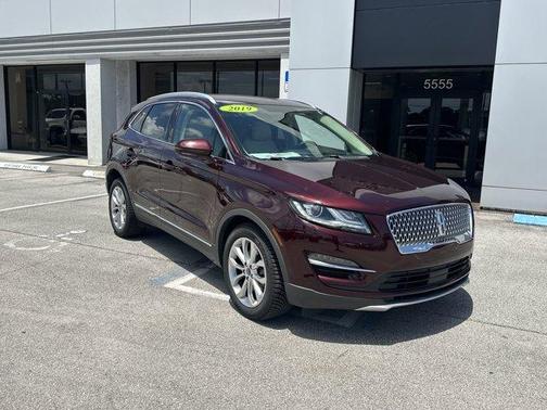2019 Lincoln MKC Select