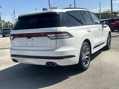 2025 Lincoln Aviator Premiere