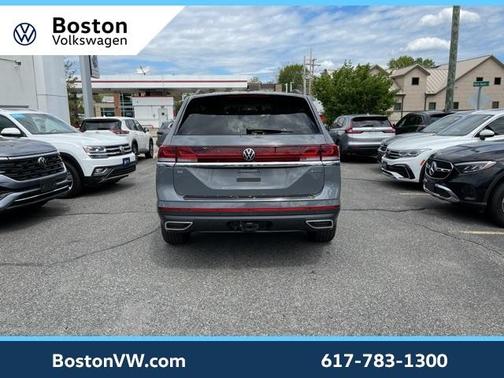 2025 Volkswagen Atlas 2.0T SE