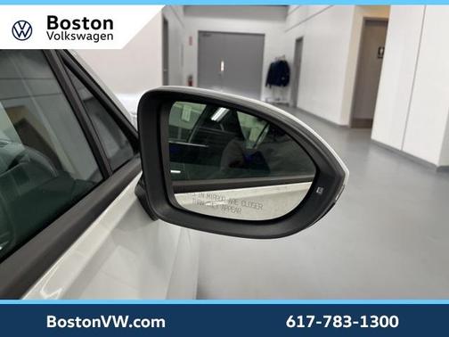 2022 Volkswagen Golf GTI 2.0T S