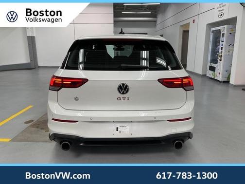 2022 Volkswagen Golf GTI 2.0T S
