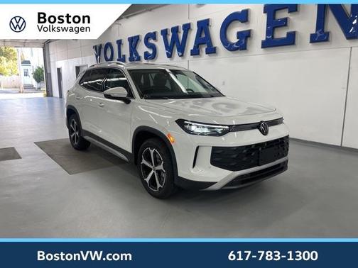 2025 Volkswagen Tiguan 2.0T SE