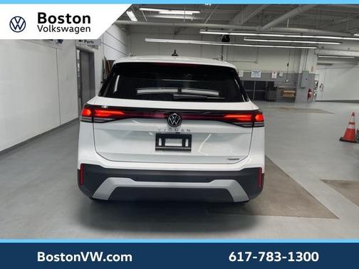 2025 Volkswagen Tiguan 2.0T S