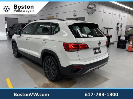 2022 Volkswagen Taos 1.5T S