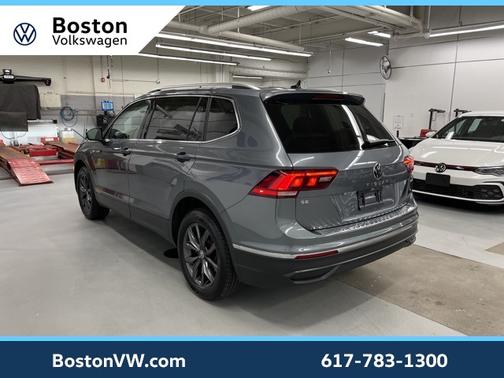 2022 Volkswagen Tiguan 2.0T SE