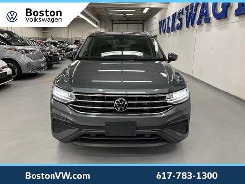 2022 Volkswagen Tiguan 2.0T SE