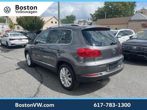2016 Volkswagen Tiguan SE