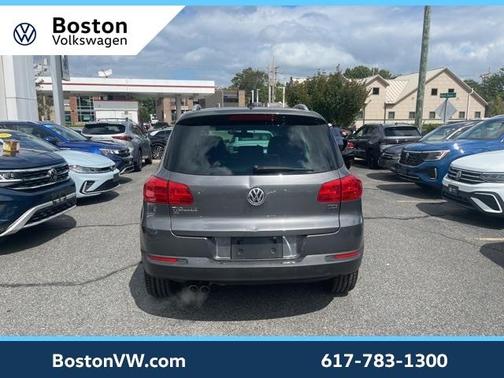 2016 Volkswagen Tiguan SE