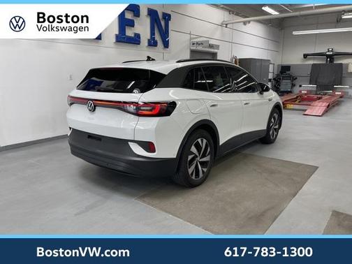 2023 Volkswagen ID.4 Pro