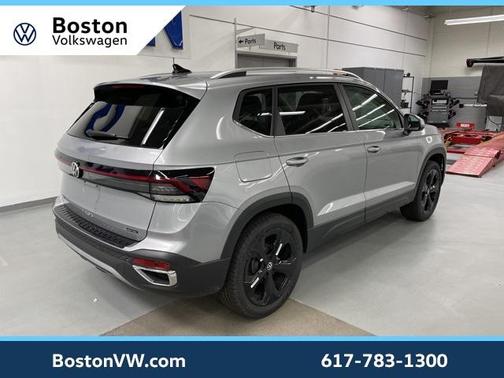 2026 Volkswagen Taos 1.5T SEL