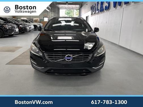 2017 Volvo V60 T5 Premier
