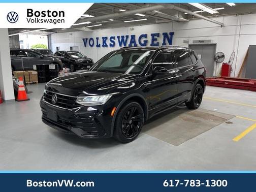 2023 Volkswagen Tiguan 2.0T SE R-Line Black