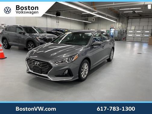 2018 Hyundai SONATA SE