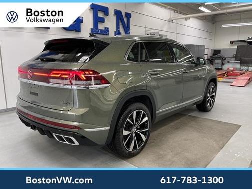 2025 Volkswagen Atlas Cross Sport 2.0T SEL Premium R-Line