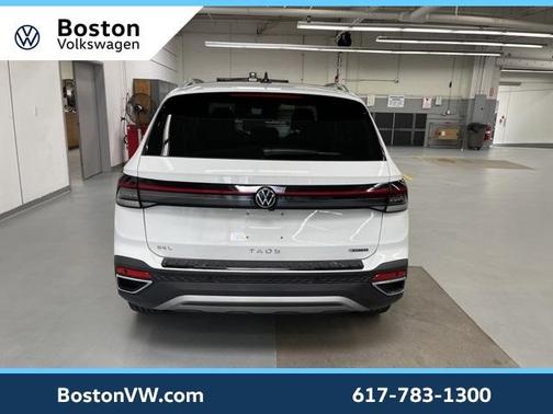 2025 Volkswagen Taos 1.5T SEL