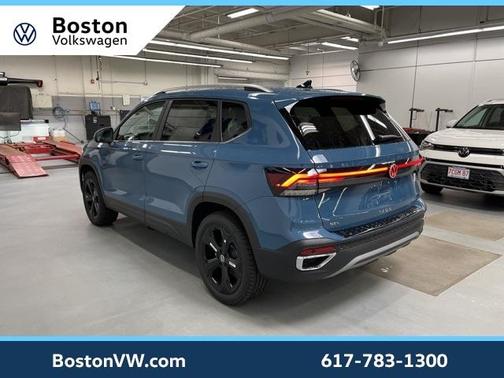 2026 Volkswagen Taos 1.5T SEL