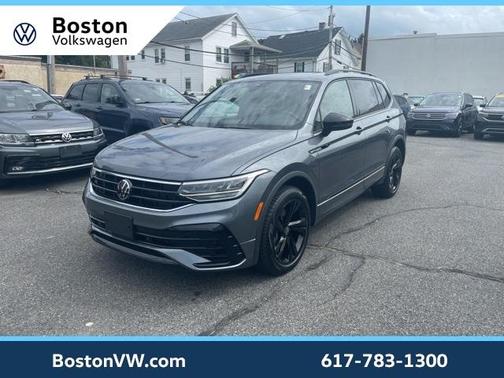 2024 Volkswagen Tiguan 2.0T SE R-Line Black