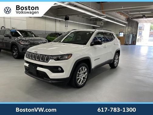 2022 Jeep Compass Latitude Lux