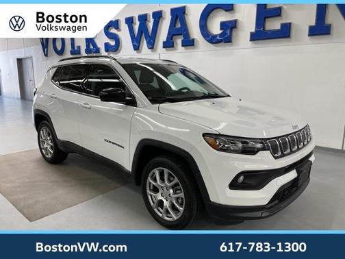 2022 Jeep Compass Latitude Lux