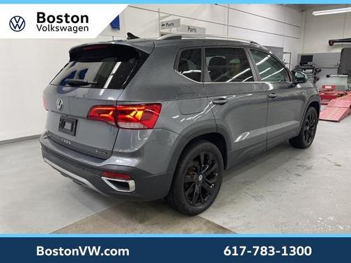 2022 Volkswagen Taos 1.5T SE