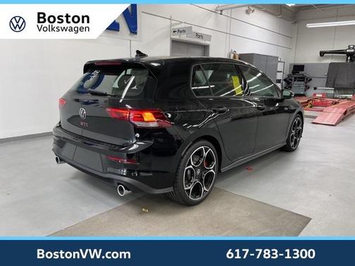 2025 Volkswagen Golf GTI 2.0T Autobahn